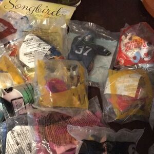 35 Vintage Happy Meal Toys